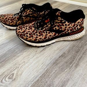 Gently used Brooks shoes. Gorgeous animal print. GTD  Xx great for walking
